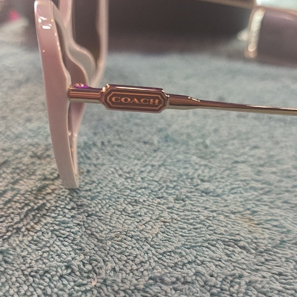 Coach Women's Butterfly Sunglasses - Gold ,cream - Picture 6 of 12